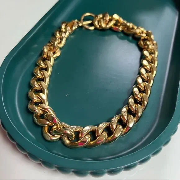 Vintage 1960s Carolee Gold Plated Chunky Curb Chain Link Toggle Clasp Necklace - Picture 4 of 8